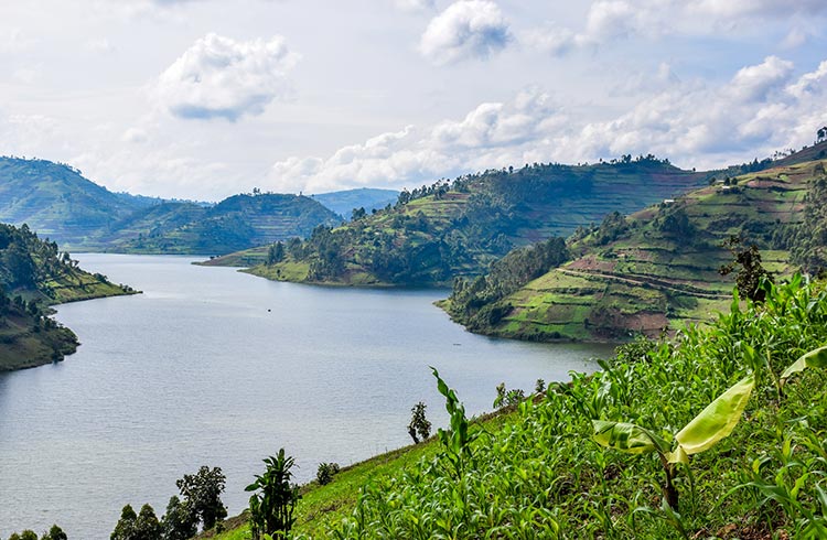 Explore Lake Bunyonyi